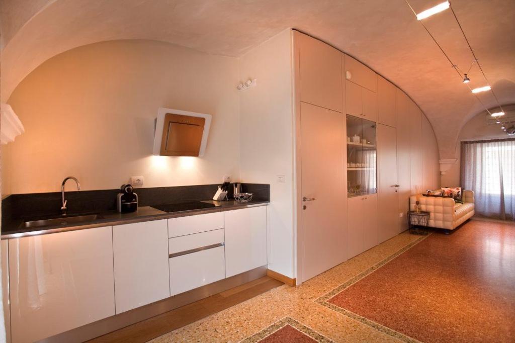 Anfite Luxury Apartment Volto San Luca Verona Eksteriør bilde
